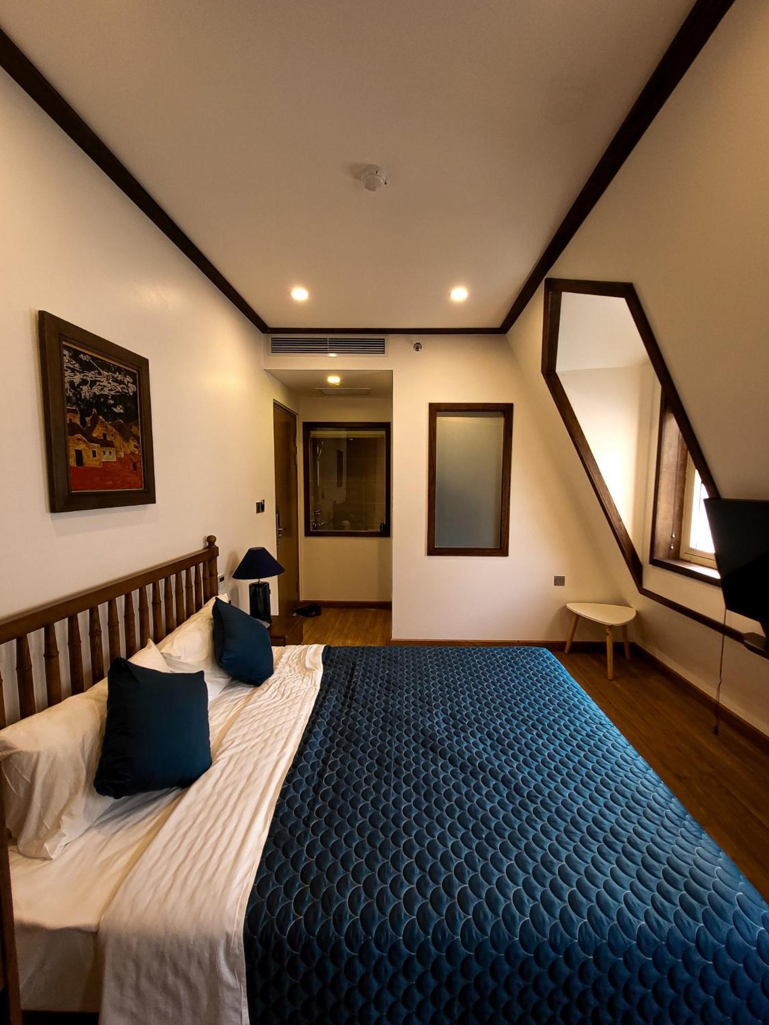 Lavian Hotel Ха Лонг Екстериор снимка